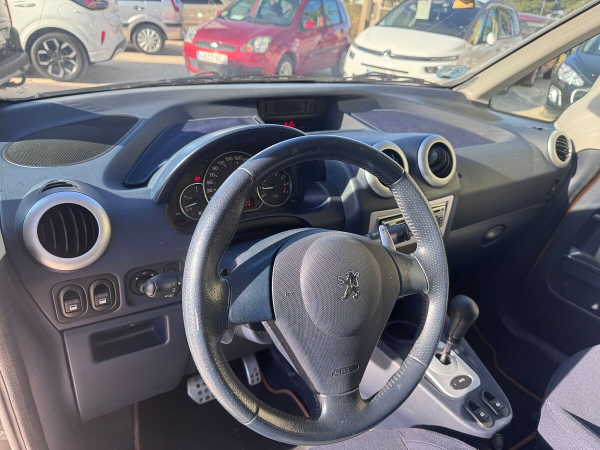 PEUGEOT 1007 SPORTY 1.6 AUTO SPANISH LHD IN SPAIN ONLY 45000 MILES SUPERB 2007